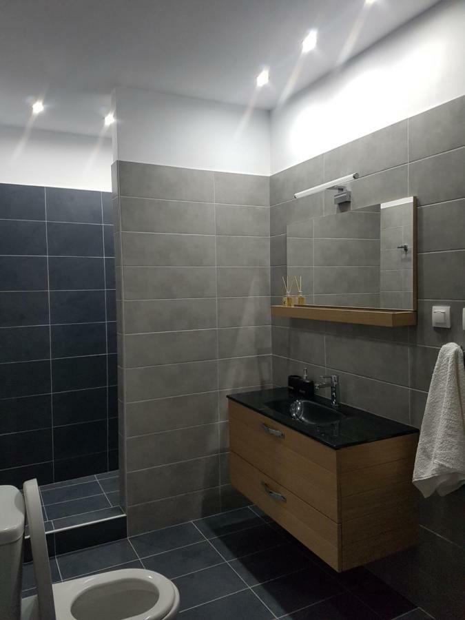 Trikala Easy Living B1 Kai B2 아파트 외부 사진